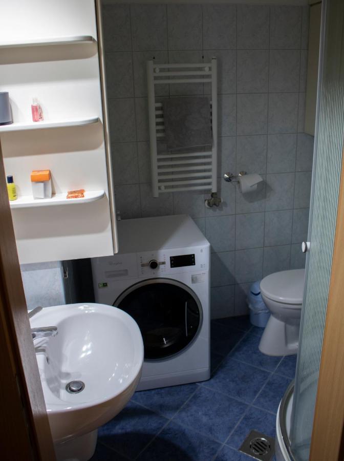 Csalogány Apartman Szekszárd Exterior foto