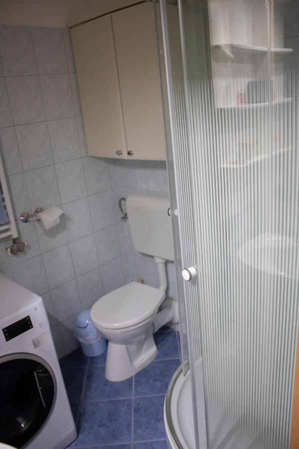Csalogány Apartman Szekszárd Exterior foto